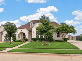 1320 Amsterdam Ct, Granbury, TX 76048