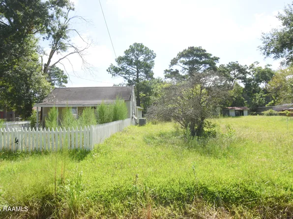 156 Oak Rd, Church Pt, LA 70525