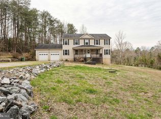 11490 Fredericksburg Tpke, Woodford, VA 22580