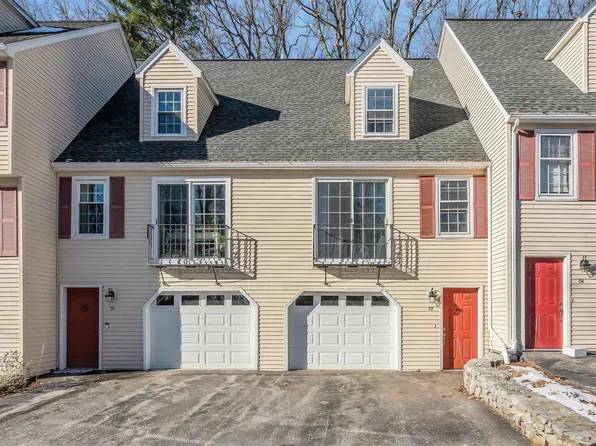 52 Hawkstead Hollow, Nashua, NH 03063