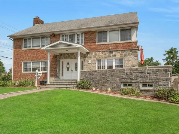 3335 Agar Place, Bronx, NY 10465