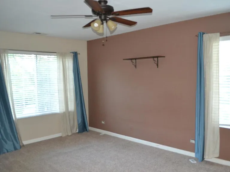 437 Valley Forge Ct — Photo 8