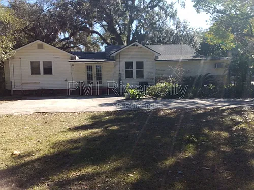 453 Arlington Rd N Photo 1