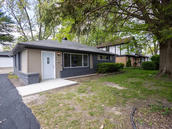 239 Marquette St, Park Forest, IL 60466