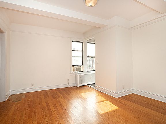 5th image of 205 W 88th St APT 13E