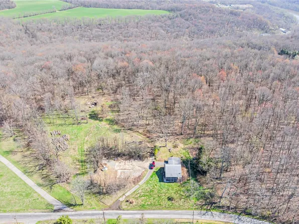 278 Aley Hill Rd, Beaver Falls, PA 15010