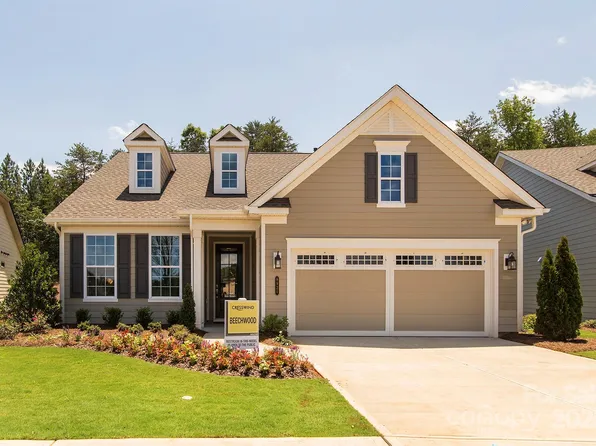 8921 Silver Springs Ct, Charlotte, NC 28215