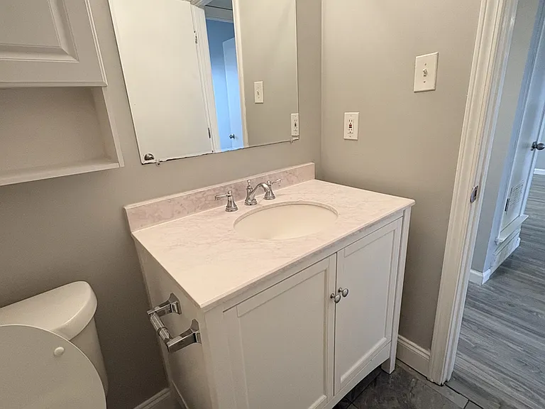 25 S Morrison St — Photo 12