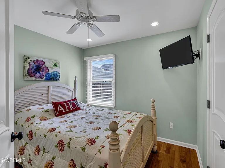 5 Dover Ave — Photo 12