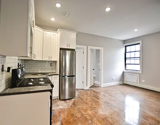 Rented by Rental Solutions Inc | media 6