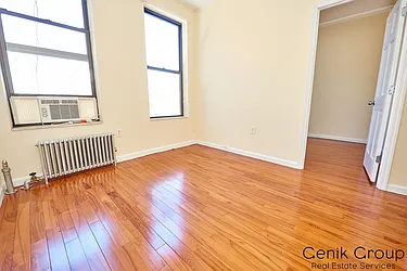 Rented by Genik Group Corp