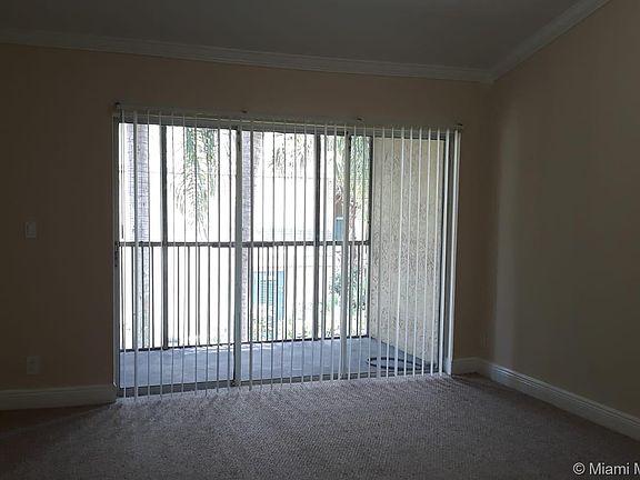 4th image of 5646 Rock Island Rd APT 208