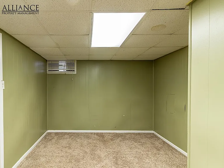 714 Thurston St — Photo 21