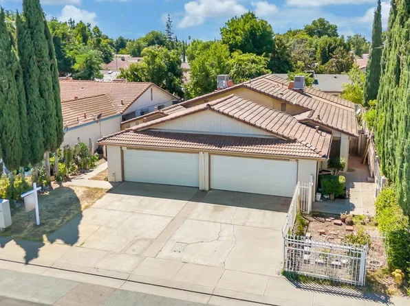 9337-9335 Fox Creek Dr, Stockton, CA 95210