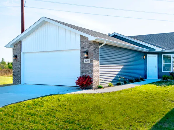 8652 Madison St, Merrillville, IN 46410