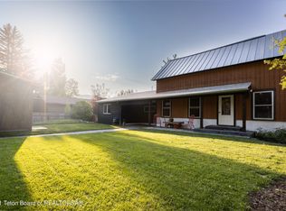 663/665 E Kelly Ave, Jackson, WY 83001