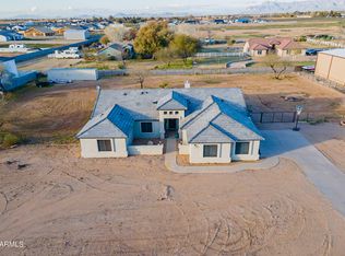 3912 E Triple Crown Dr, San Tan Valley, AZ 85140