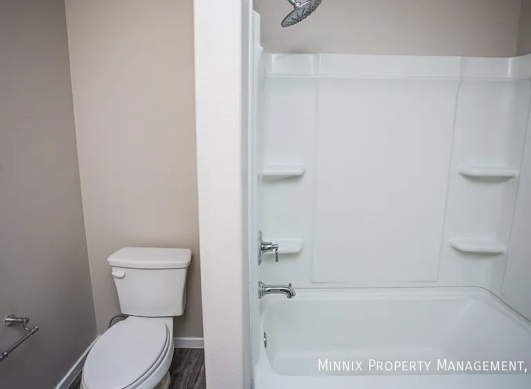 921 Tulane St — Photo 11