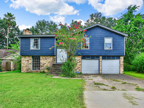 13115 Maxim Dr, Houston, TX 77065