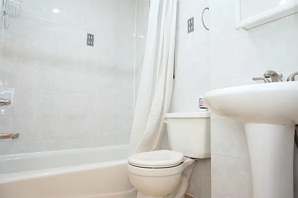 Rented by J Misrahi Realty Corp | media 16
