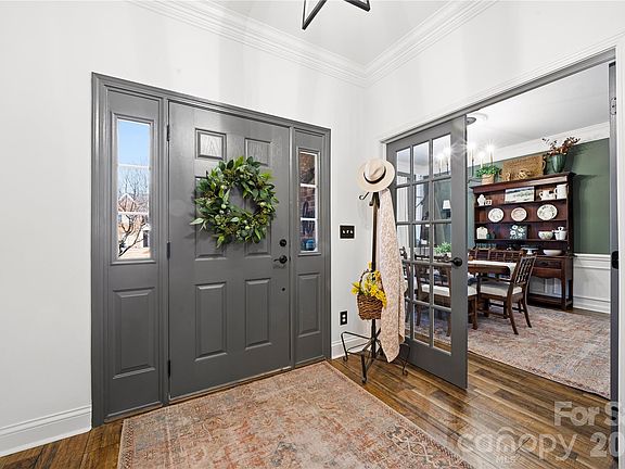 4th image of 3443 Norwich Rd