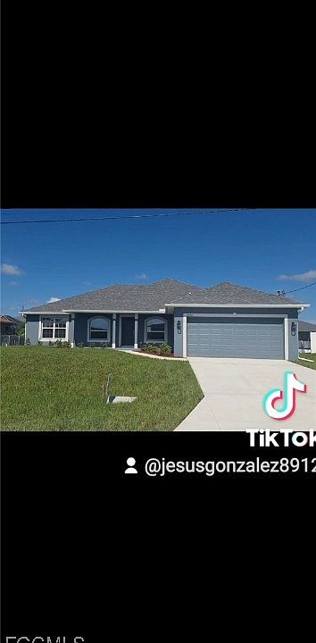 2nd image of 2424 NE 7th Ave