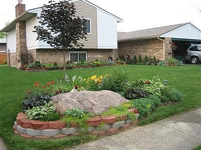 1st image of 6085 Honeygate Dr