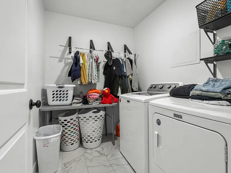 627 S Meade St — Photo 19