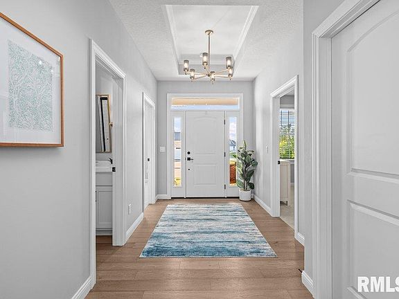 4th image of 5108 S Richmond Cir