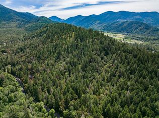 700 Grays Creek Rd, Grants Pass, OR 97527