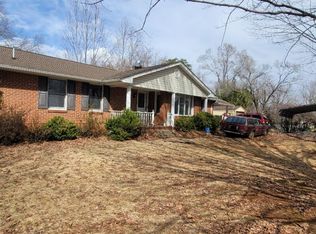 3015 McDaniel Rd, Bedford, VA 24523