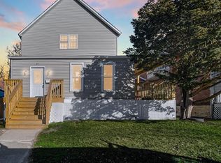 25 Webb St, Hammond, IN 46320