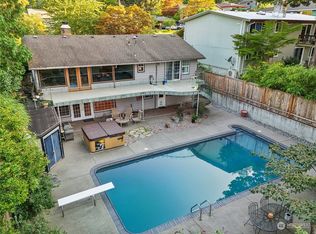 3838 NE 98th St, Seattle, WA