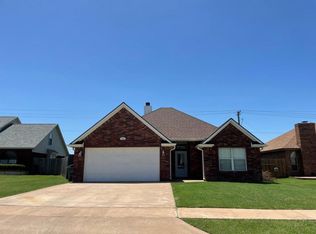 509 SW Coral Ave, Lawton, OK 73505