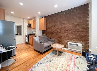Rented by Kahen Properties
