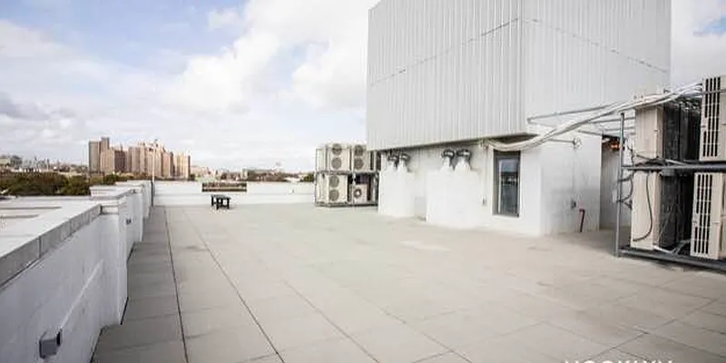 Rented by Nooklyn NYC LLC | media 29