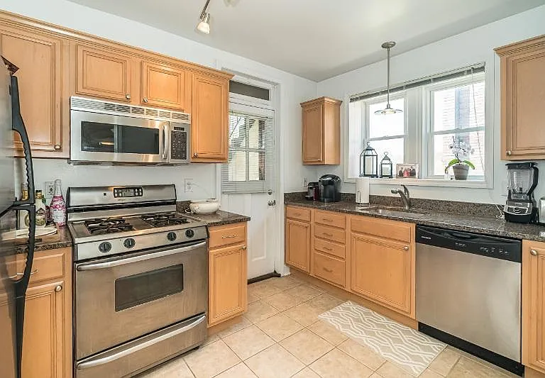 7506 Cromwell Dr #1S — Photo 8