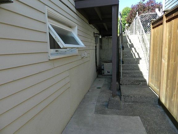 Wonderful light, new windows.