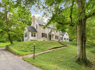 555 Reily Rd, Cincinnati, OH 45215