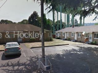 7016 N Amherst St APT 3, Portland, OR 97203