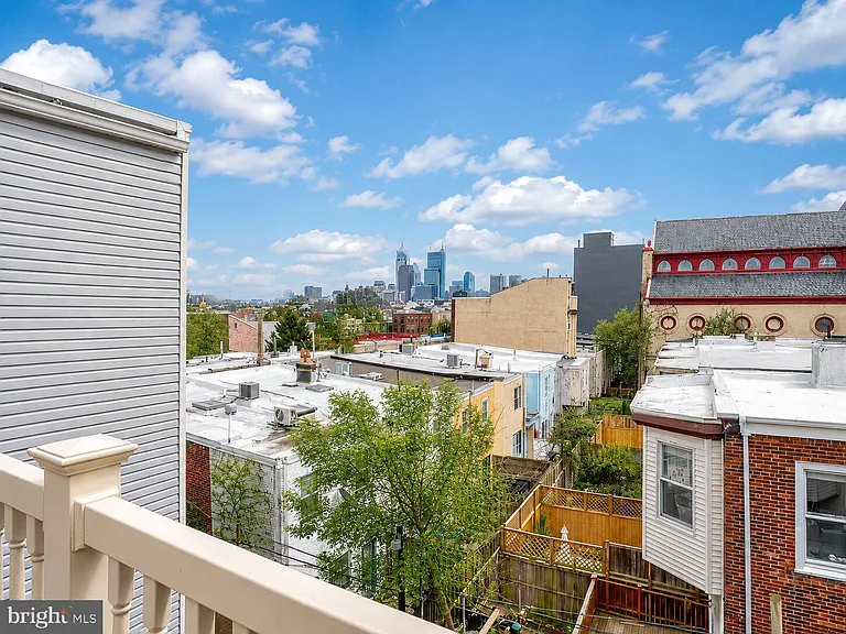 2542 W Girard Ave #2 — Photo 24