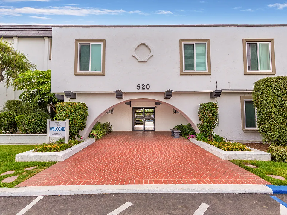 Crestview Apartment Homes