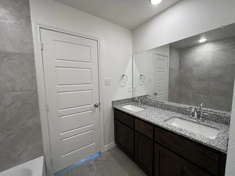 113 Wind Ridge Dr #B — Photo 18