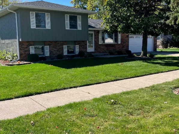 9803 W 136th Pl, Cedar Lake, IN 46303