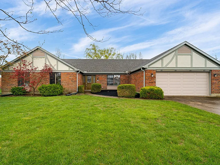 3789 Olde Willow Dr — Photo 1