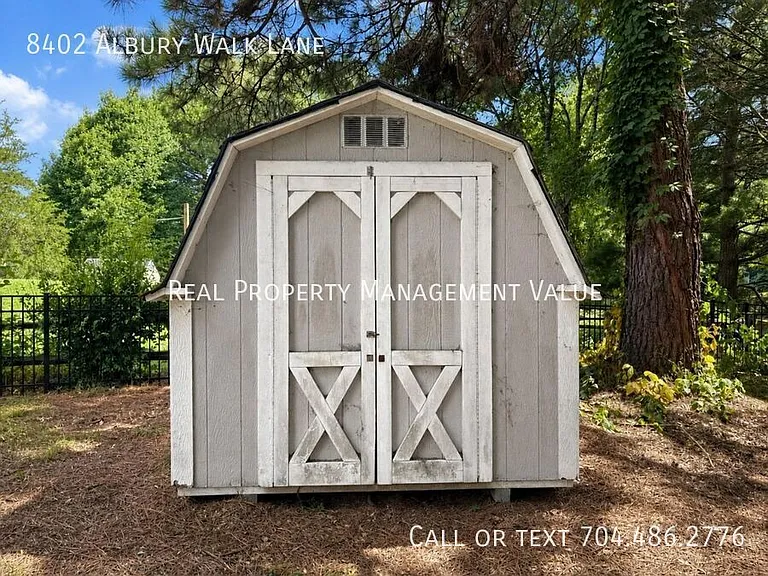 8402 Albury Walk Ln — Photo 21