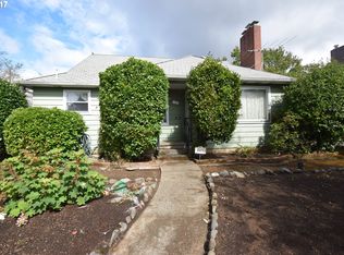 8903 SE Mill St, Portland, OR