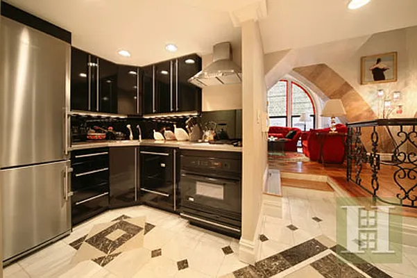 Sold by Halstead Real Estate | media 4