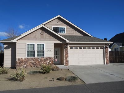 2038 Orchard Home Dr, Medford, OR, 97501