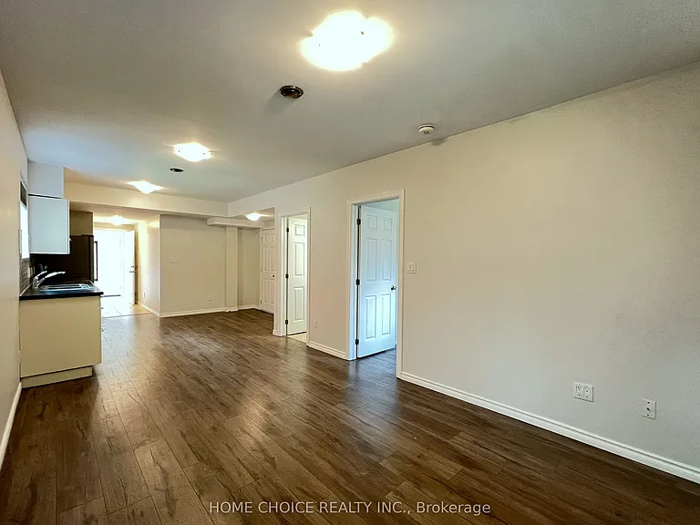 30 Porritt St #1 — Photo 9